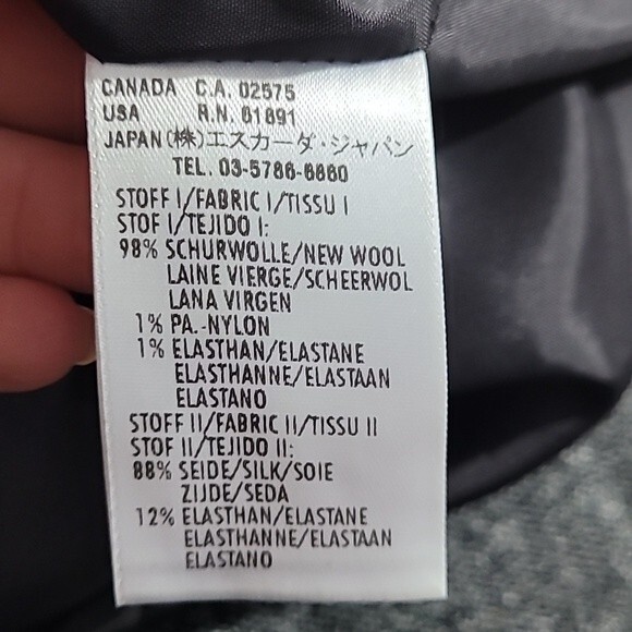 Escada Black and Gray Wool/ Silk Fully Lined Sleeveless Sheath Dress. Sz Medium. - Picture 10 of 11